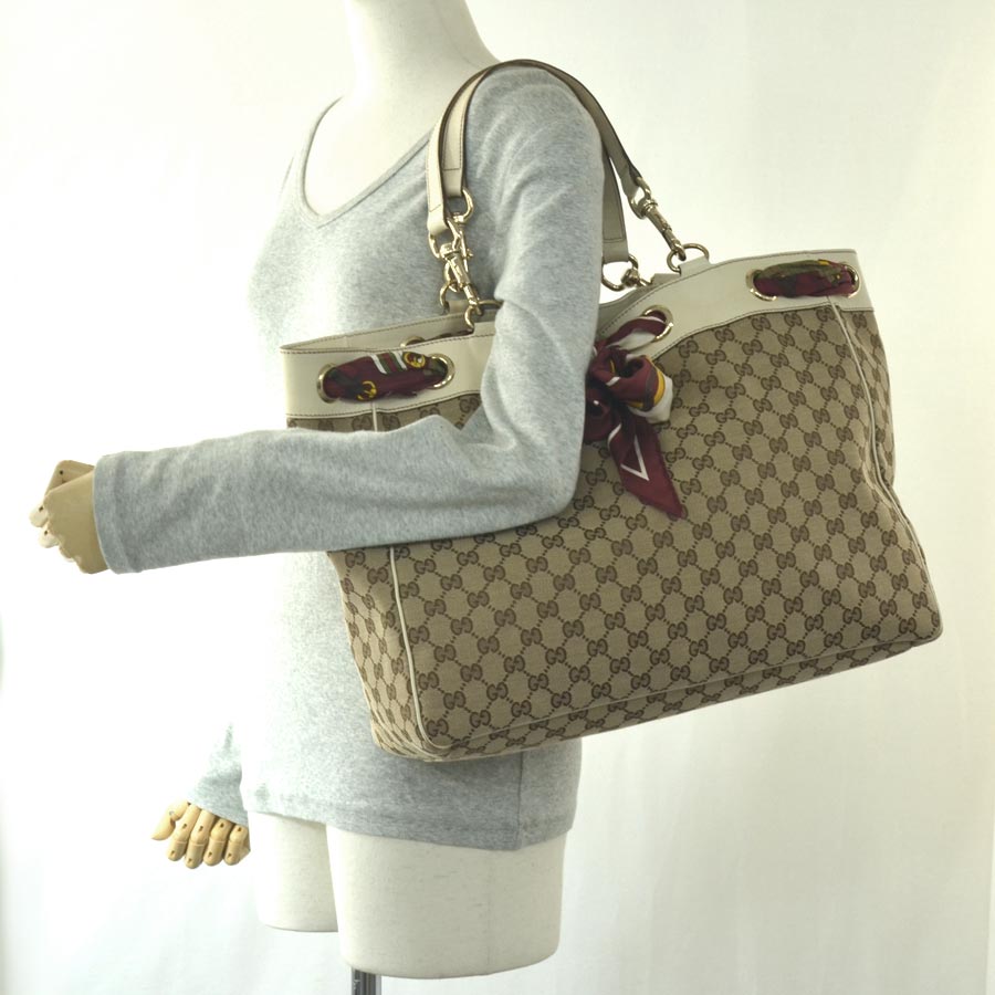Auth-GUCCI-Positano-Scarf-Tote-Bag-Beige-x-Ivory-GG-Canvas-x-Leather-27072